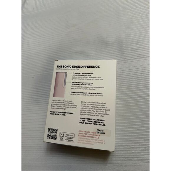 Dermaflash Luxe + The Essentials 4 Week Sonic Dermaplaning Refill Kit NEW SEALED - Picture 6 of 7